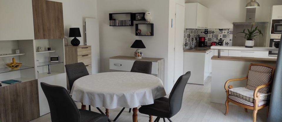 House 3 rooms of 54 m² in Saint-Michel-Chef-Chef (44730)