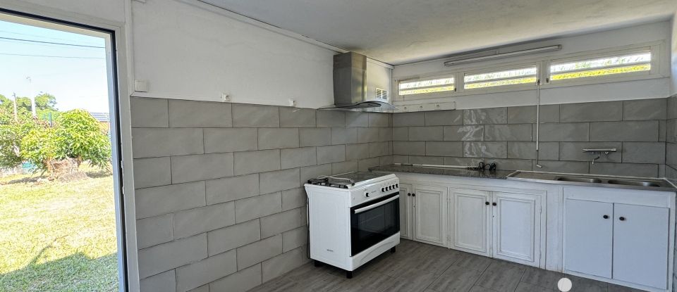 House 4 rooms of 90 m² in Saint-André (97440)