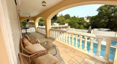 House 6 rooms of 198 m² in Mougins (06250)