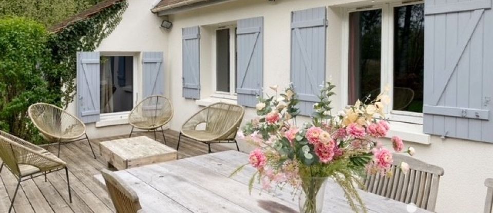 House 11 rooms of 215 m² in Vieux-Moulin (60350)