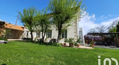 House 5 rooms of 175 m² in Coutras (33230)