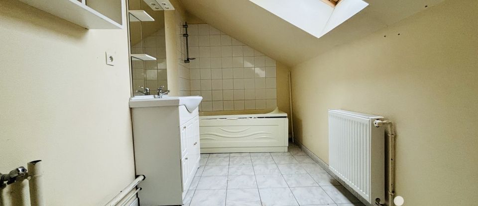 Apartment 5 rooms of 89 m² in Orainville (02190)