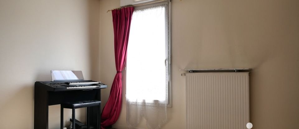 Town house 3 rooms of 80 m² in Sarcelles (95200)