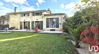 House 8 rooms of 181 m² in Fargues-Saint-Hilaire (33370)