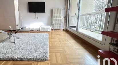 Apartment 1 room of 36 m² in Montreuil (93100)