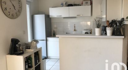 Apartment 2 rooms of 43 m² in Tours (37100)
