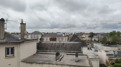 Apartment 2 rooms of 63 m² in Chartres (28000)