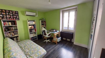 Appartement 5 pièces de 105 m² à Montceau-les-Mines (71300)