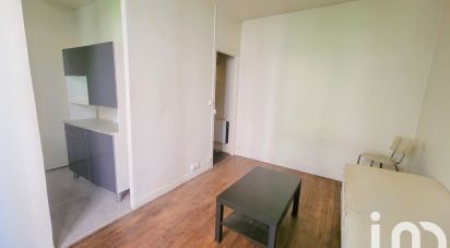 Studio 1 room of 18 m² in Montreuil (93100)