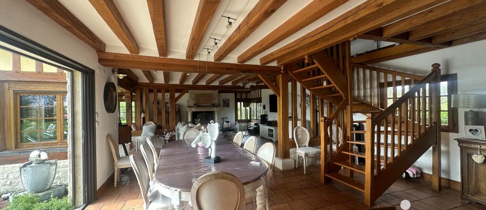 Architect house 7 rooms of 288 m² in Fauguernon (14100)