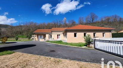 Maison d’architecte 10 pièces de 236 m² à Lavoûte-sur-Loire (43800)