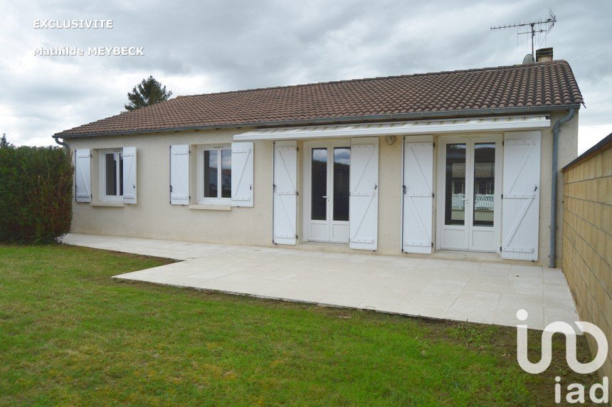Pavillon 4 pièces de 97 m² à Chauray (79180)