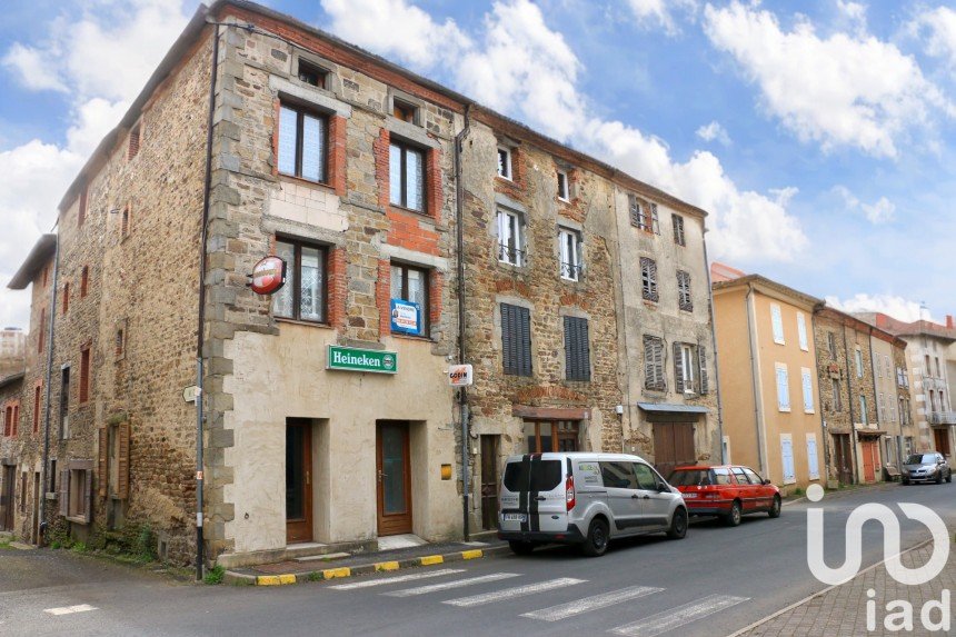 Village house 5 rooms of 196 m² in Champagnac-le-Vieux (43440)