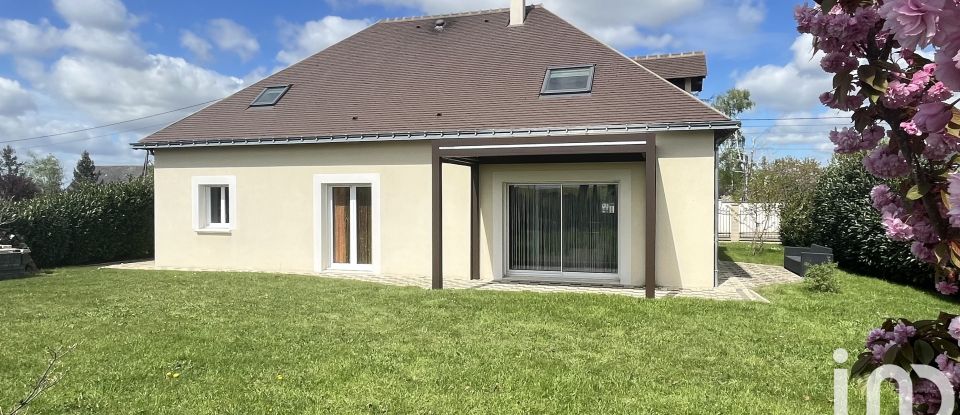 House 5 rooms of 162 m² in Amboise (37400)