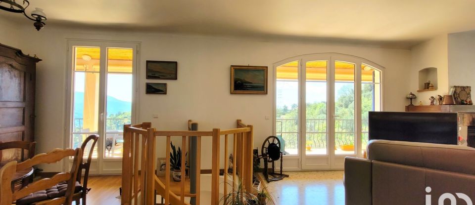 House 4 rooms of 116 m² in Berre-les-Alpes (06390)