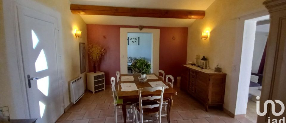 House 5 rooms of 148 m² in Crillon-le-Brave (84410)