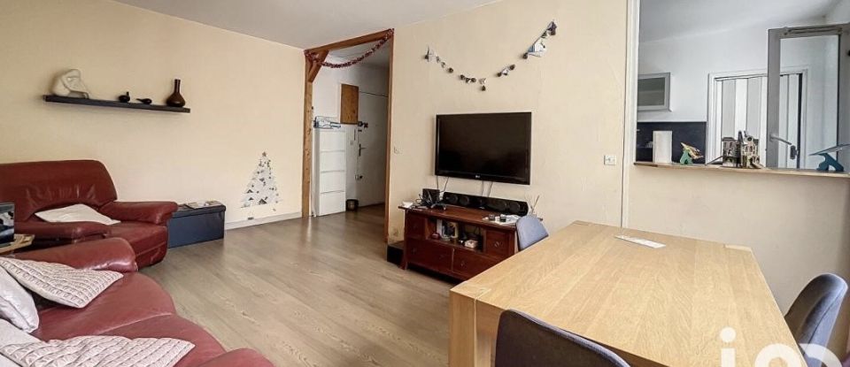 Appartement 3 pièces de 79 m² à Trappes (78190)