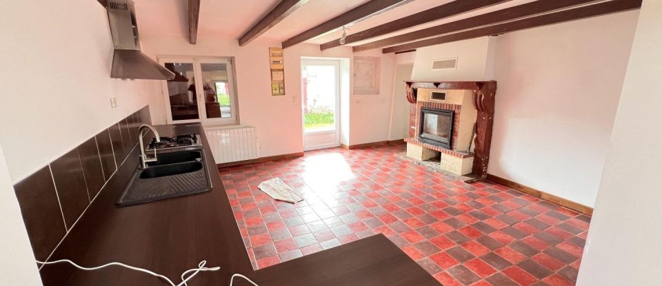 House 4 rooms of 85 m² in Queaux (86150)