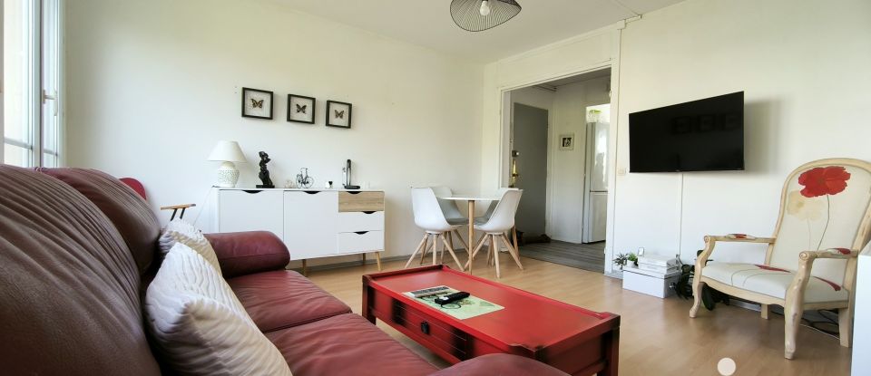 Appartement 3 pièces de 55 m² à Saint-Aubin-lès-Elbeuf (76410)