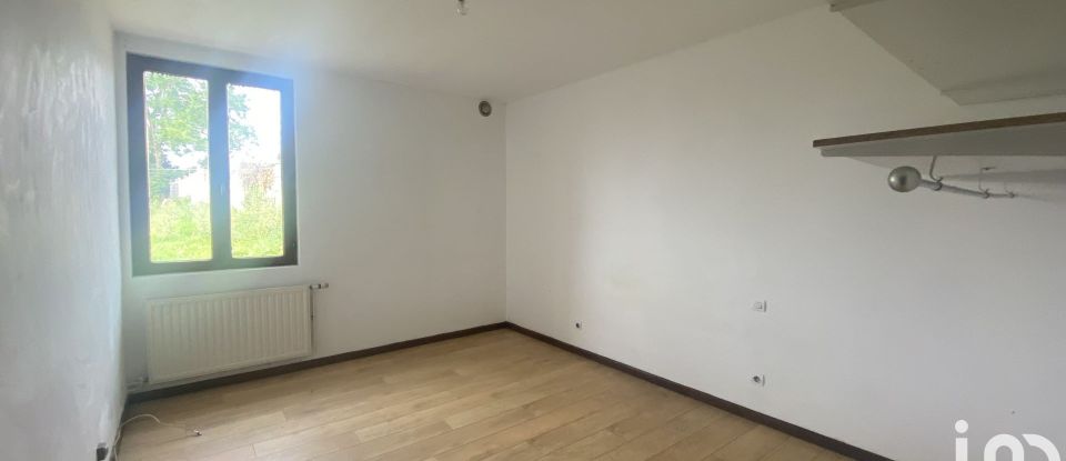 Maison 5 pièces de 138 m² à Hérissart (80260)