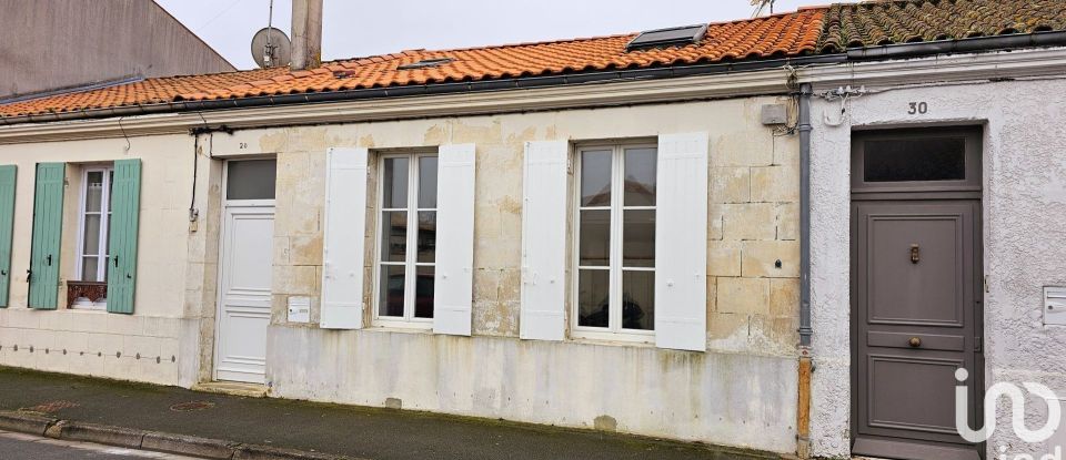 House 4 rooms of 117 m² in Rochefort (17300)