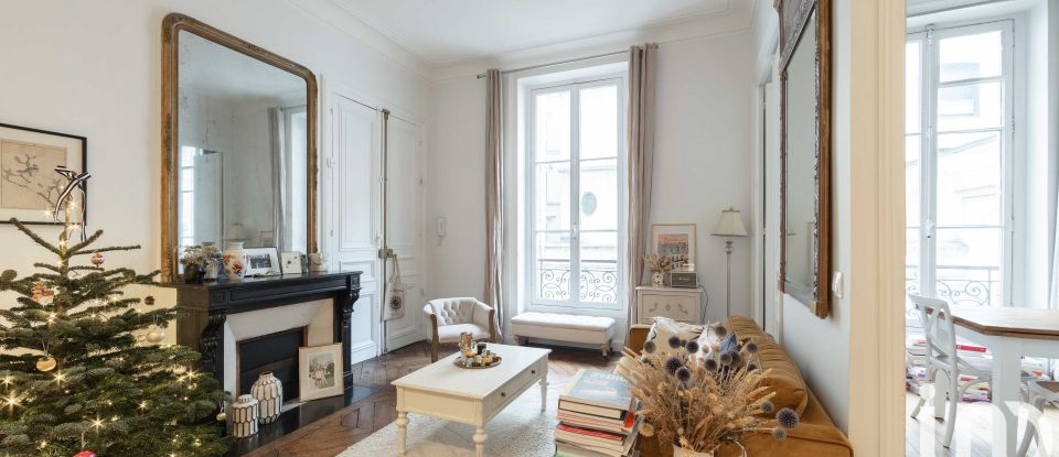 Appartement 3 pièces de 52 m² à Paris (75009)