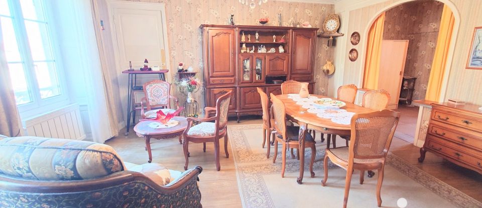 Town house 5 rooms of 99 m² in Bellac (87300)