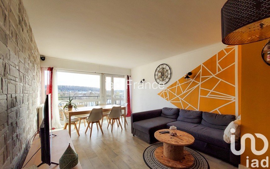 Appartement 3 pièces de 65 m² à Les Clayes-sous-Bois (78340)