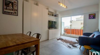 Apartment 3 rooms of 62 m² in Nice (06200)