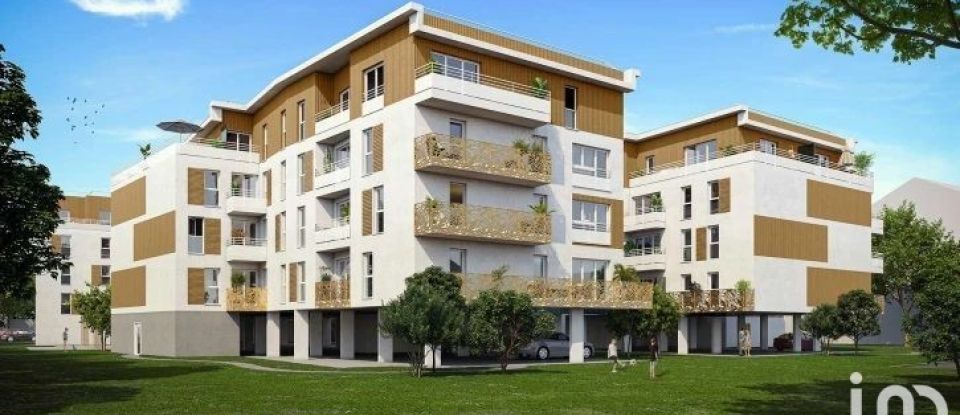 Apartment 3 rooms of 61 m² in Ozoir-la-Ferrière (77330)
