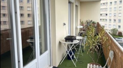 Apartment 5 rooms of 97 m² in Saint-André-les-Vergers (10120)