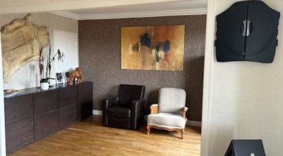 Apartment 5 rooms of 97 m² in Saint-André-les-Vergers (10120)
