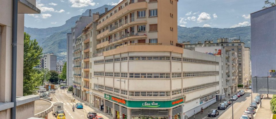 Appartement 2 pièces de 44 m² à Grenoble (38000)