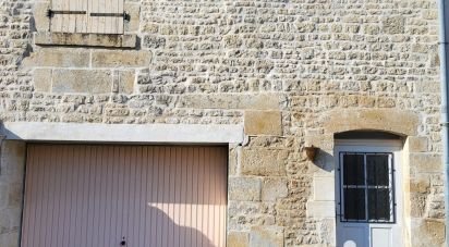 House 4 rooms of 114 m² in Niort (79000)