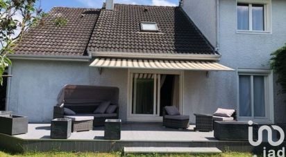 House 7 rooms of 145 m² in Marly-la-Ville (95670)
