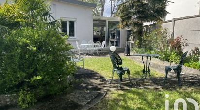 House 7 rooms of 129 m² in Saintes (17100)