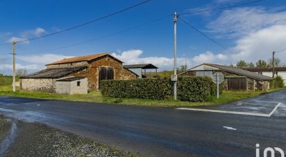 Barn conversion 9 rooms of 295 m² in Chavagnes-en-Paillers (85250)