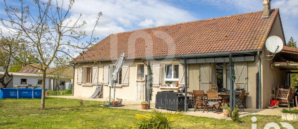 Traditional house 6 rooms of 101 m² in Rosny-sur-Seine (78710)