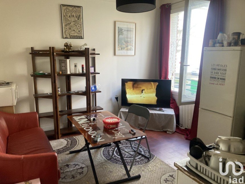 Apartment 2 rooms of 34 m² in Le Mans (72000)