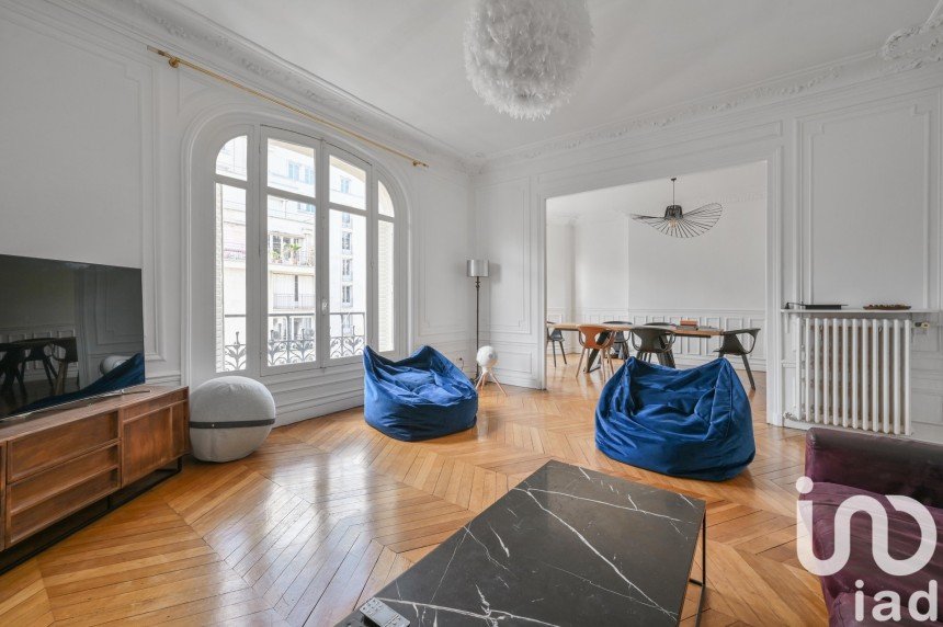 Appartement 4 pièces de 120 m² à Paris (75017)