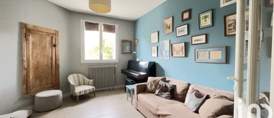 House 10 rooms of 300 m² in Colombes (92700)