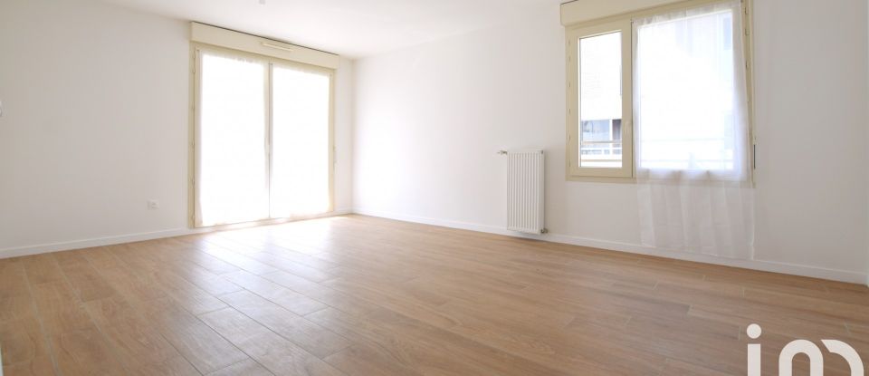 Appartement 4 pièces de 74 m² à Créteil (94000)