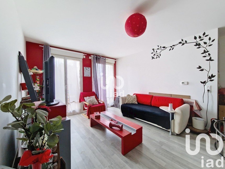 Appartement 4 pièces de 74 m² à Tigery (91250)