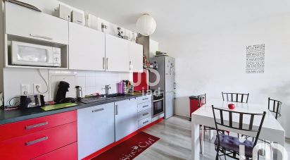Apartment 4 rooms of 74 m² in Tigery (91250)