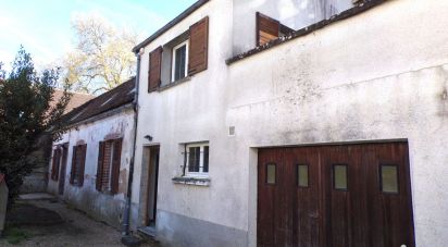 House 6 rooms of 148 m² in Saint-Julien-du-Sault (89330)
