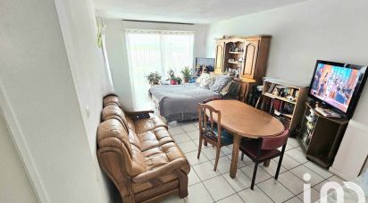 Appartement 2 pièces de 42 m² à Cavignac (33620)