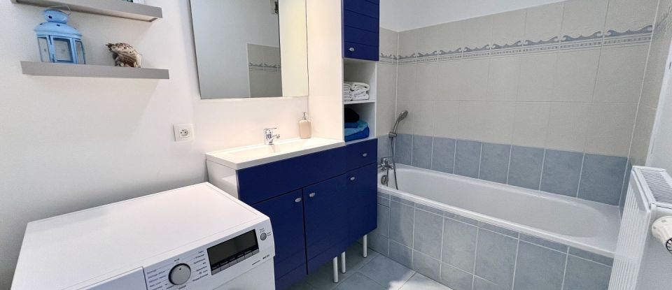 Apartment 4 rooms of 84 m² in Montigny-le-Bretonneux (78180)