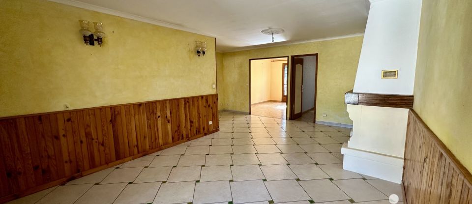 House 4 rooms of 86 m² in Rodilhan (30230)