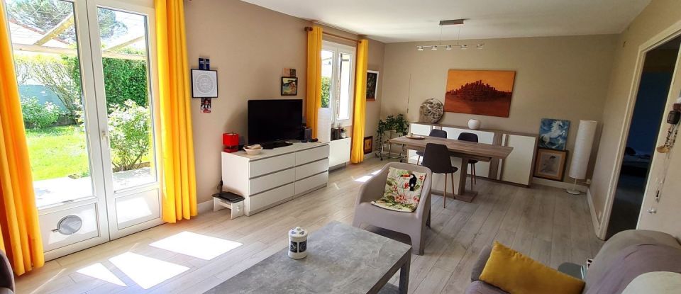 House 5 rooms of 95 m² in Loriol-sur-Drôme (26270)