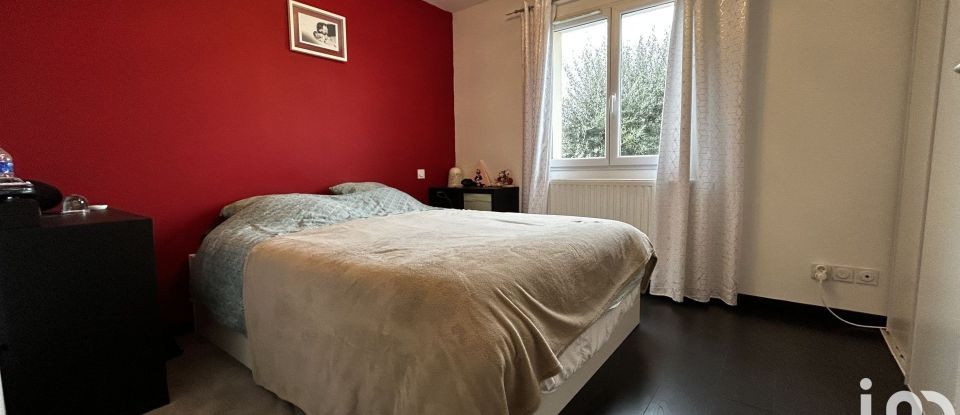 House 4 rooms of 88 m² in Saint-Loubès (33450)